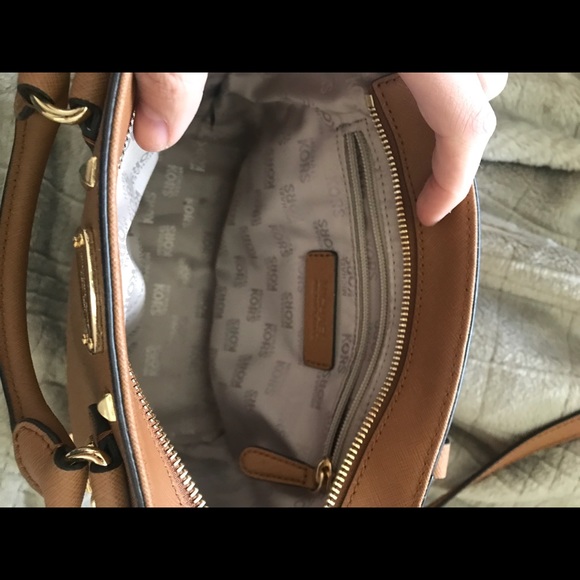 Michael Kors Satchel Purse - Picture 3 of 4